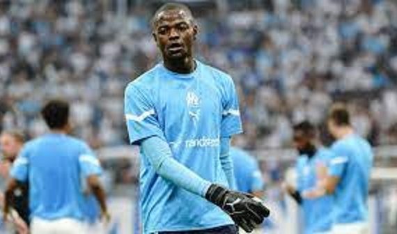 Mercato : FC Lorient feinte Ngapandouetnbu
