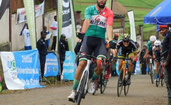 Cyclisme – Cameroun : L’Algérien Yacine Hamza s’impose